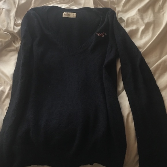 Hollister sweater