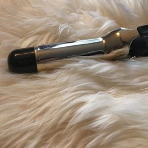 Hot Tools Gold 1.5 in. barrel Curling Iron