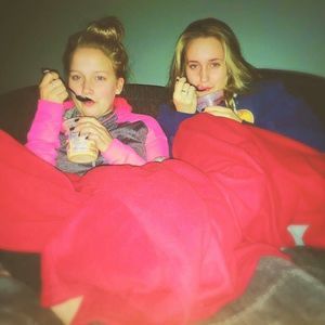 Meet your Posher, Krystel