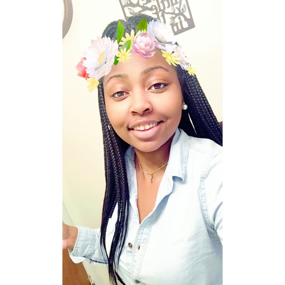 Meet your Posher, Charlease