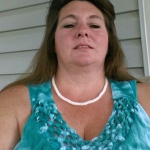 Meet your Posher, Valerie