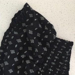 Black Pacsun Shorts - Ruffled