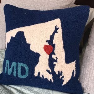 Meet your Posher, Liz