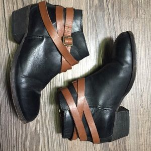 H by Hudson Black Horrigan Ankle Boot