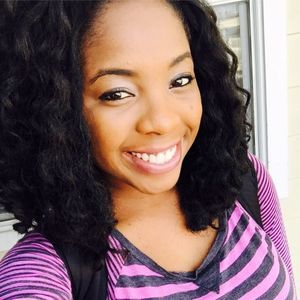 Meet your Posher, Roxanne