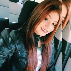 Meet your Posher, Fernanda