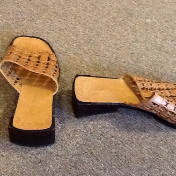 ColeHaan sandals