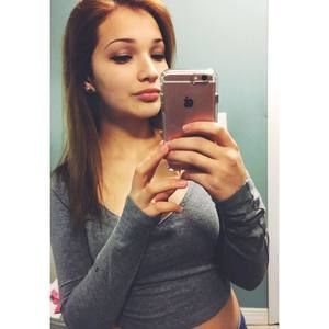 Meet your Posher, Nina