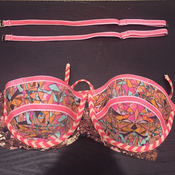 Bathing suit top