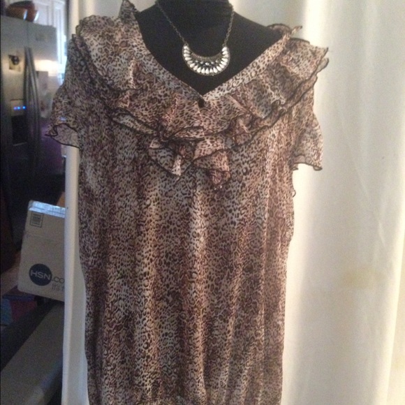 Pure Energy CUTE Leopard Sheer Short Sleeved Shirt