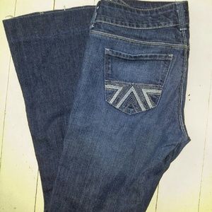 American Eagle size 2 flare legged jeans