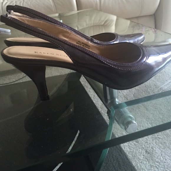 Sandle - Picture 2 of 2