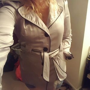 *FINAL PRICE DROP* Vanity rain jacket (blazer)