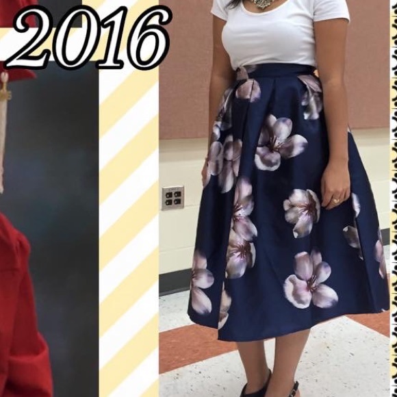 Agaci knee length floral skirt - Picture 2 of 2