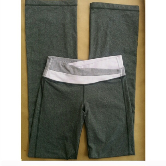 Lululemon yoga pants