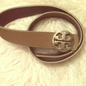 Authentic tory burch reversible belt