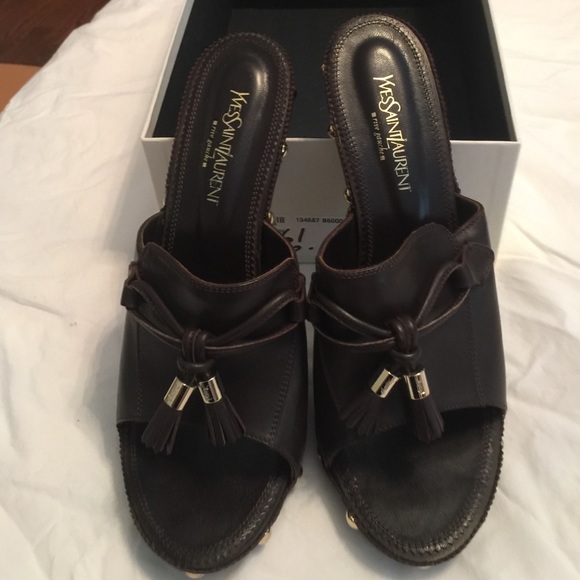 Yves Saint Laurant slides-Authentic