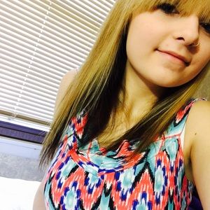 Meet your Posher, Hannah