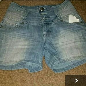 Highwaisted shorts size 5 wet seal