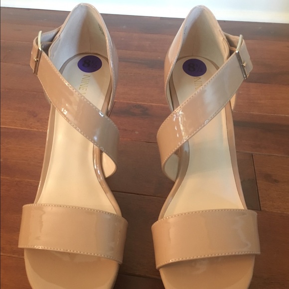Nine West Nude Wedges