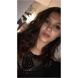 Meet your Posher, Lexi