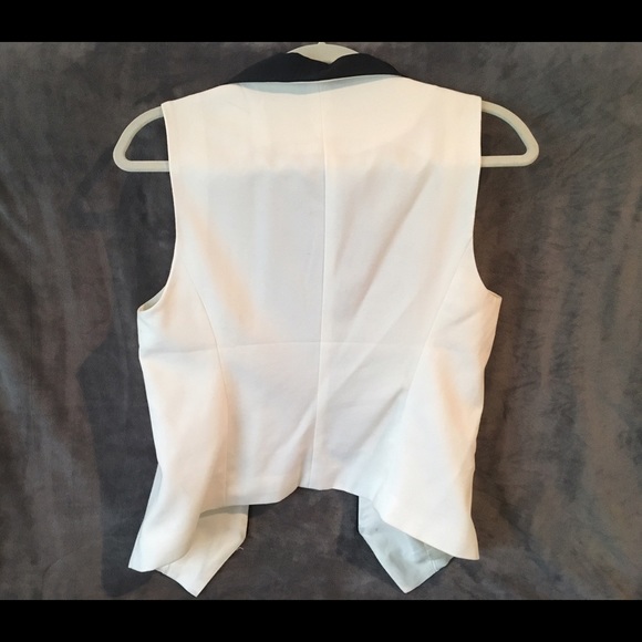 White and Black Trimmed Formal Vest - Picture 2 of 3