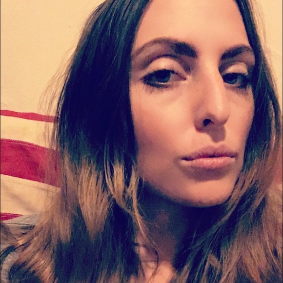 Meet your Posher, Kate - Picture 1 of 1