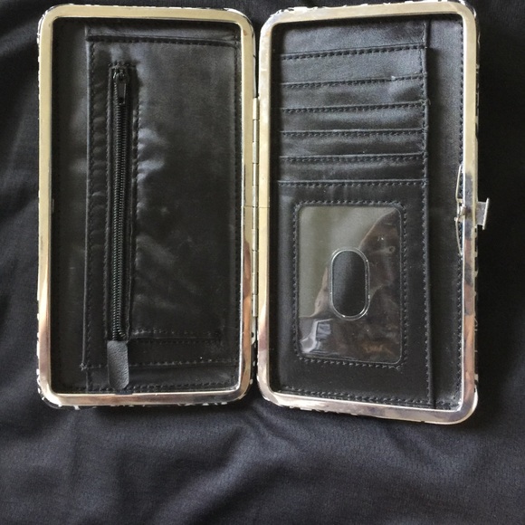 Wallet - Picture 2 of 2