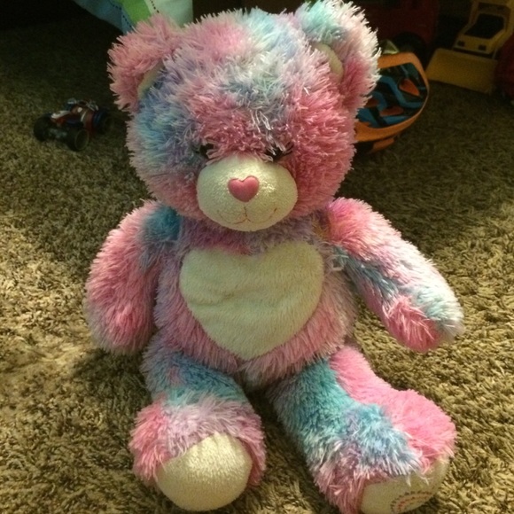 I am selling a build-a-bear that is so soft👌