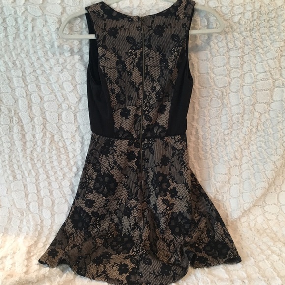 Lace Patterned Dress - Picture 2 of 3