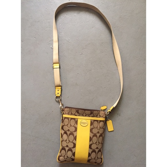 Signature Coach bag