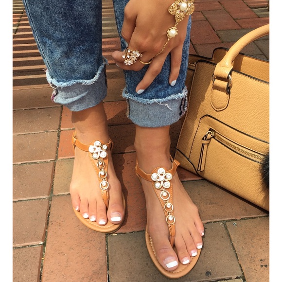 🆕Camel Ankle Strap Sandals - Picture 2 of 4