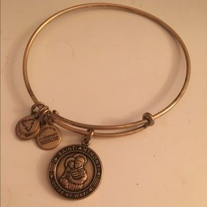 Alex and Ani st. Anthony
