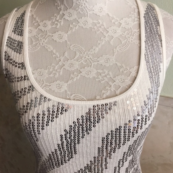 Express Sequin Animal Striped Tank S - Picture 2 of 4