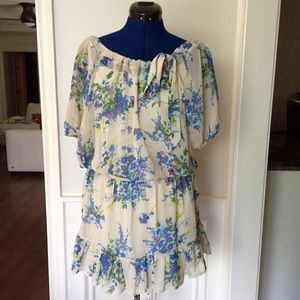 ❌DONATED❌ Floral Cream Flowy Lined Dress with bow