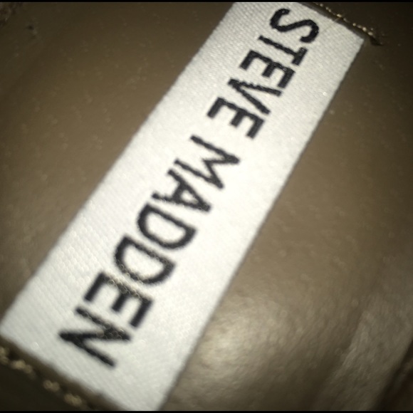 Steve Madden Boots - Picture 3 of 3