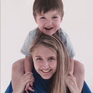 Meet your Posher, Maddie