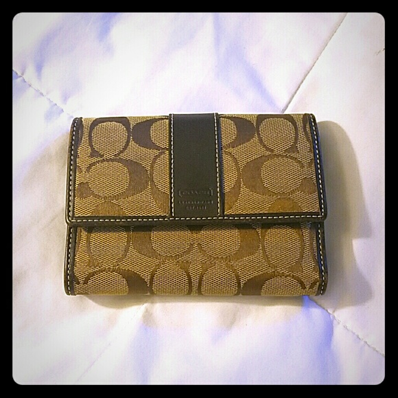 Brown coach wallet