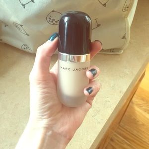 Marc Jacobs re(marc)able foundation