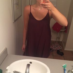 maroon Tobi criss cross shift dress