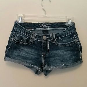 Short Jean shorts