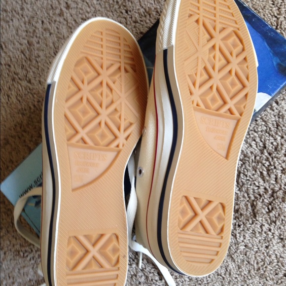 Scripts shoes - Picture 2 of 4