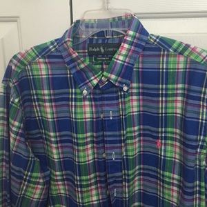 I'm selling Ralph Lauren polo great condition.