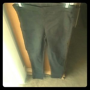 Black skinny jeans