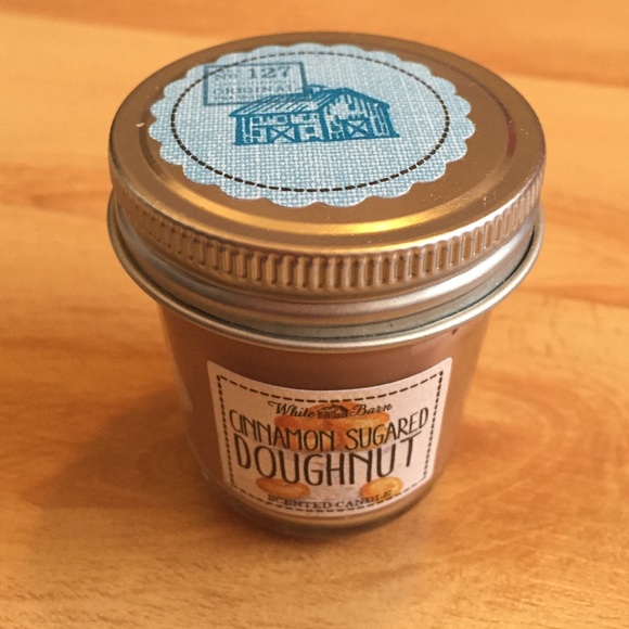 Cinnamon Sugared Doughnut Candle