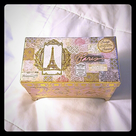 Musical box with soap