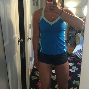 Lululemon tank