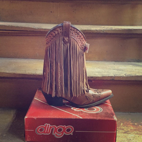 Ladies fringe leather boots