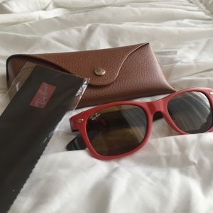 Ray-Ban New Wayfarer Sunglasses