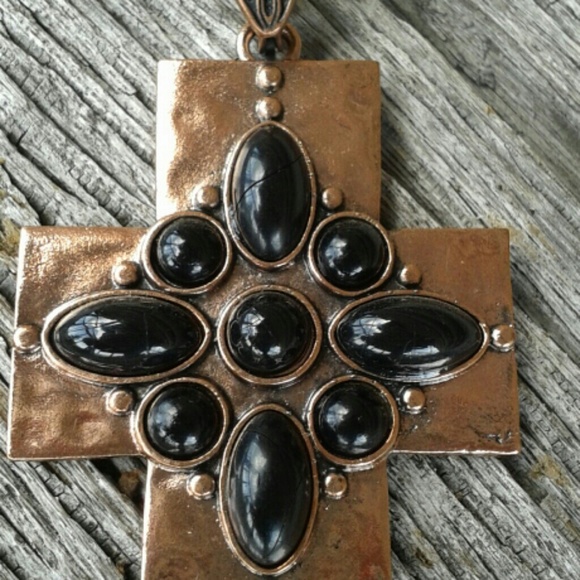 Necklace - Picture 3 of 3